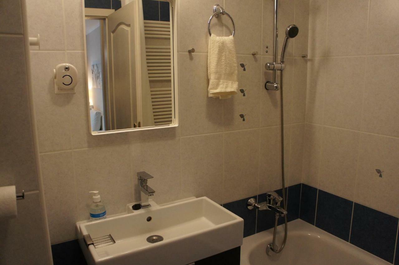 Viktoria Apartmanok Сиофок Екстериор снимка